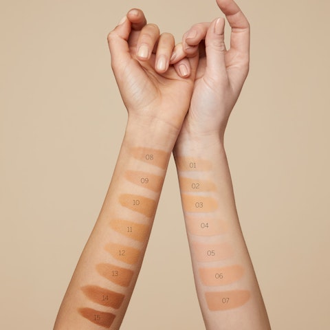 Hydra Liquid Foundation 14 honey