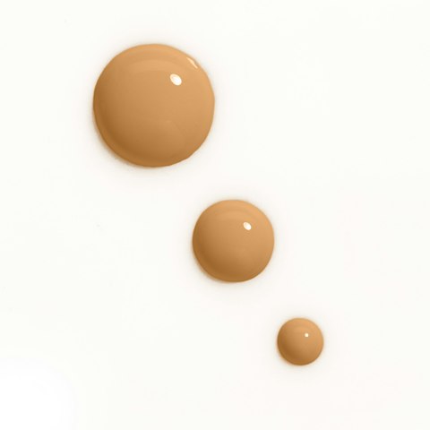 PW Hydra Liquid Foundation 06 natural