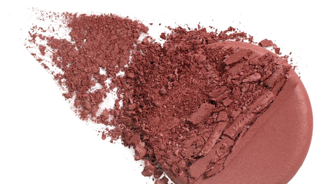 Rouge auftragen Rouge auftragen