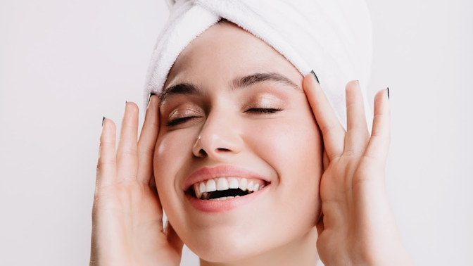 What Are the 4 Basics of Skincare? A Babor Guide to Healthy, Radiant Skin What Are the 4 Basics of Skincare? A Babor Guide to Healthy, Radiant Skin