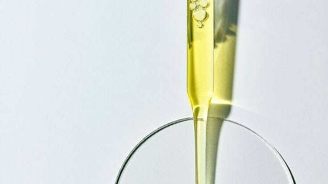 ΡΕΤΙΝΟΛΗ Ή ΒΙΤΑΜΙΝΗ C; ΡΕΤΙΝΟΛΗ Ή ΒΙΤΑΜΙΝΗ C;